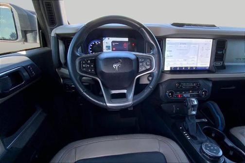 Oxford White 2023 Ford Bronco Wildtrak