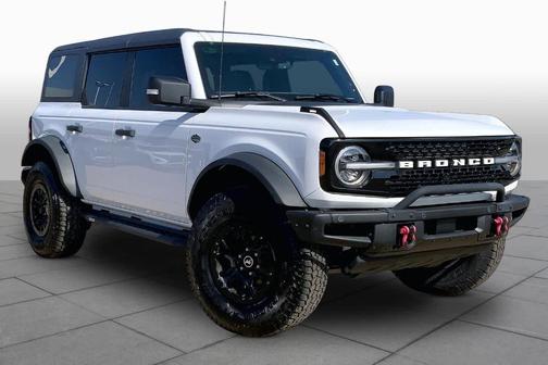 Oxford White 2023 Ford Bronco Wildtrak