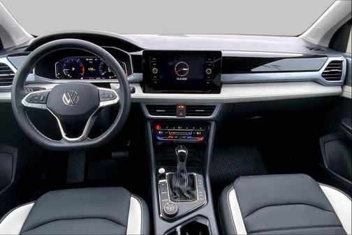 Platinum Gray M 2026 Volkswagen Taos SEL