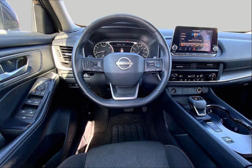Deep Ocean Blue Pearl 2025 Nissan Rogue SV