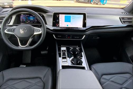 opal white pearl 2026 Volkswagen Atlas Cross Sport 2.0T SE w/Technology 4MOTION