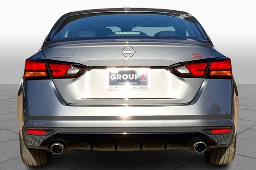 Gun Metallic 2025 Nissan Altima SR