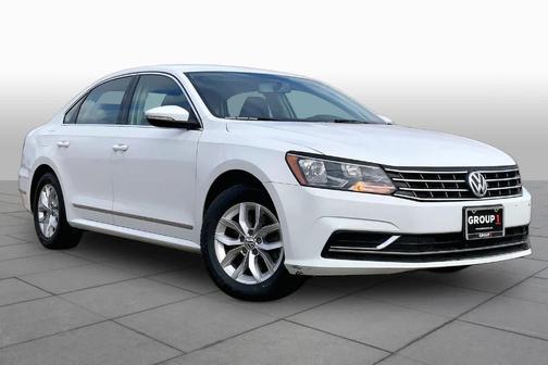2016 Volkswagen Passat 1.8T S