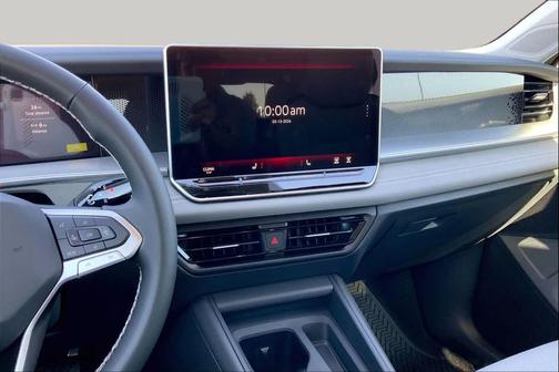 platinum gray metallic 2026 Volkswagen Tiguan 2.0T SE
