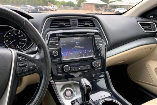 Gun Metallic 2017 Nissan Maxima 3.5 SL