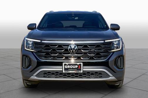 Platinum Gray Metallic 2024 Volkswagen Atlas Cross Sport 2.0T SE