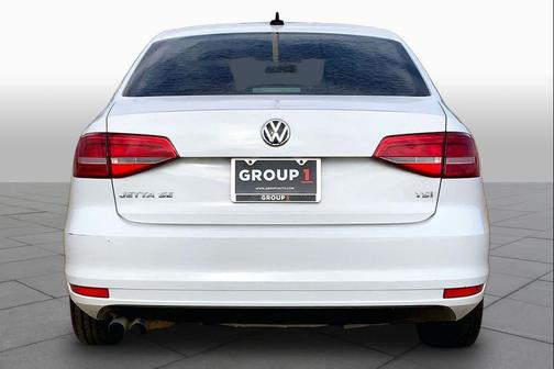 Pure White 2015 Volkswagen Jetta 1.8T SE