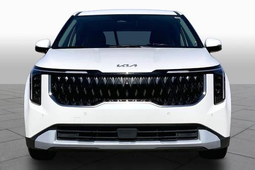 Snow White Pearl 2025 Kia Carnival LXS