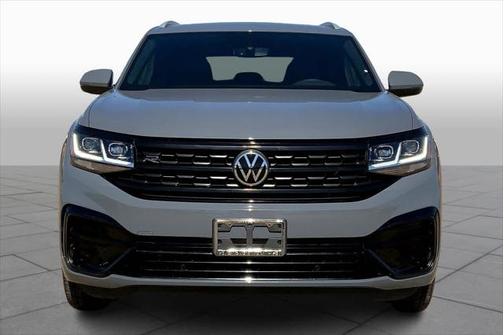 Pure Gray 2021 Volkswagen Atlas Cross Sport 3.6L V6 SE w/Technology R-Line
