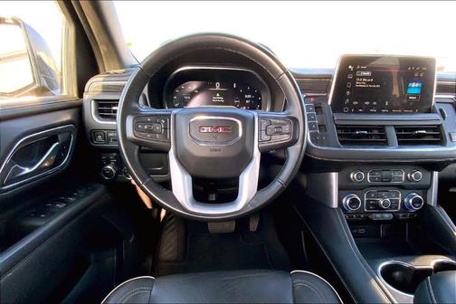 Onyx Black 2023 GMC Yukon SLT