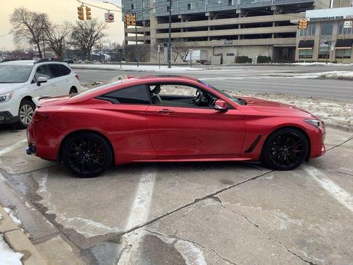 2017 INFINITI Q60 3.0t Red Sport 400