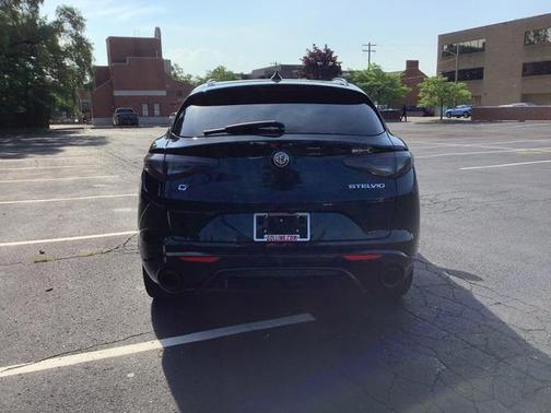 2024 Alfa Romeo Stelvio Veloce AWD