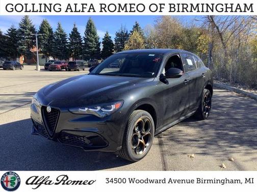 2025 Alfa Romeo Stelvio Sprint AWD
