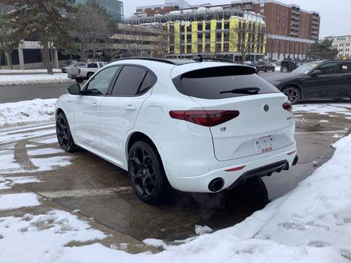 2022 Alfa Romeo Stelvio Ti