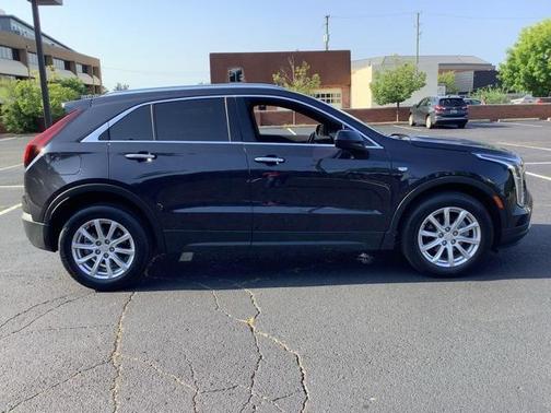 2022 Cadillac XT4 Luxury
