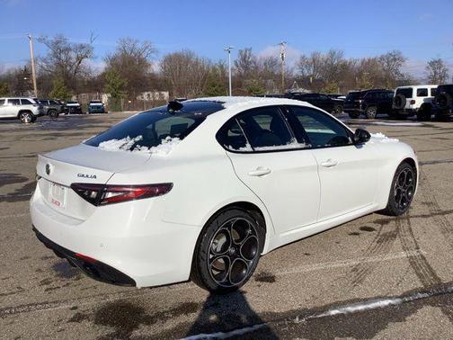 2025 Alfa Romeo Giulia AWD