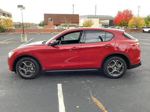 2024 Alfa Romeo Stelvio Sprint AWD