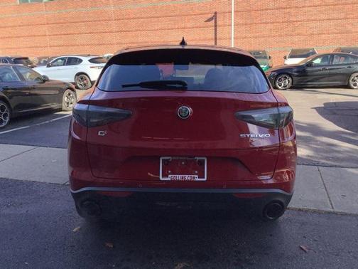 2024 Alfa Romeo Stelvio Sprint AWD