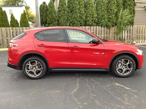 2024 Alfa Romeo Stelvio Sprint AWD