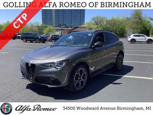 2025 Alfa Romeo Stelvio Sprint AWD