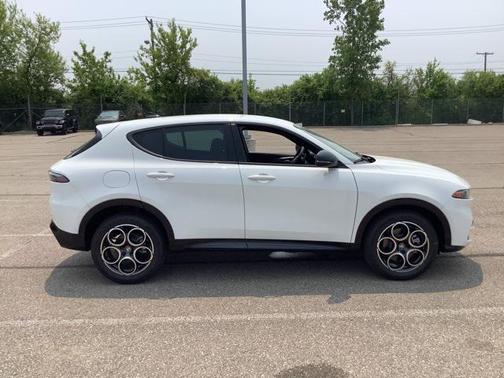 2025 Alfa Romeo Tonale AWD