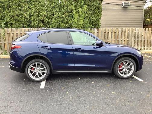 2018 Alfa Romeo Stelvio Ti Sport