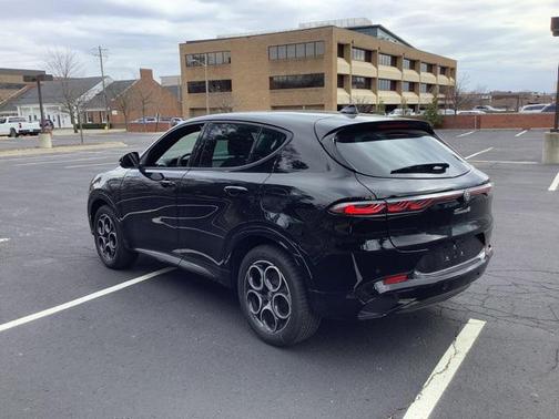 2025 Alfa Romeo Tonale EAWD