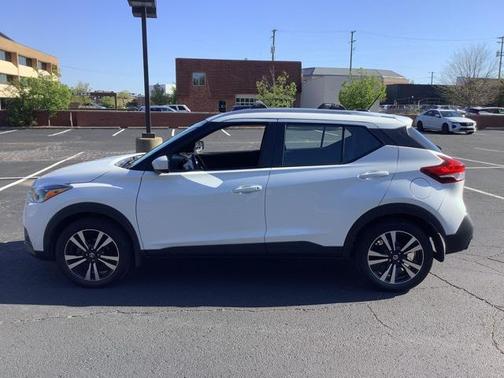 2018 Nissan Kicks SV