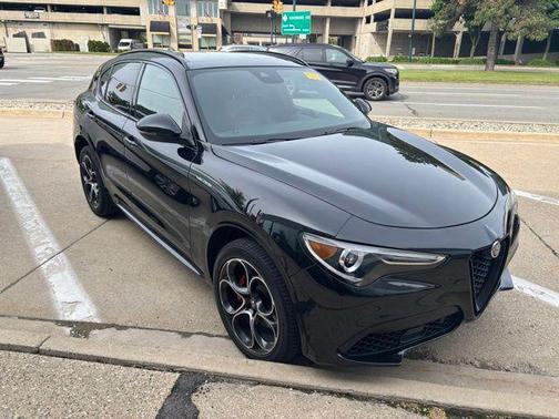Vulcano Black Metallic 2023 Alfa Romeo Stelvio Veloce AWD