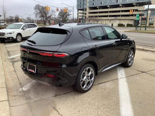 2024 Alfa Romeo Tonale Ti EAWD