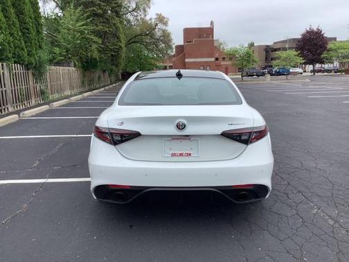 2025 Alfa Romeo Giulia Ti