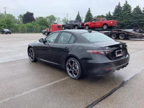 2025 Alfa Romeo Giulia AWD