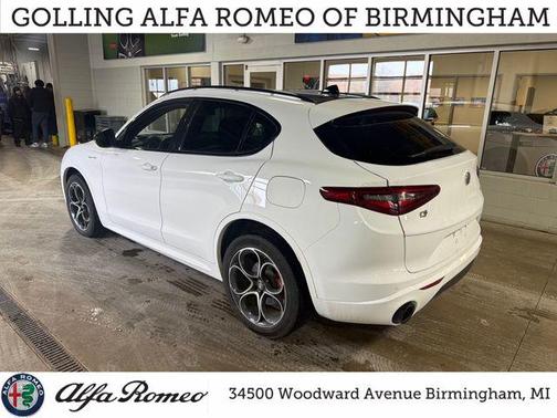 2023 Alfa Romeo Stelvio Veloce AWD