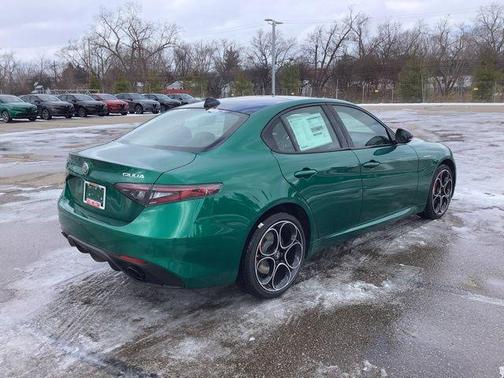 2025 Alfa Romeo Giulia AWD