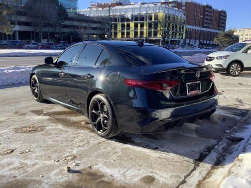 2023 Alfa Romeo Giulia Estrema AWD