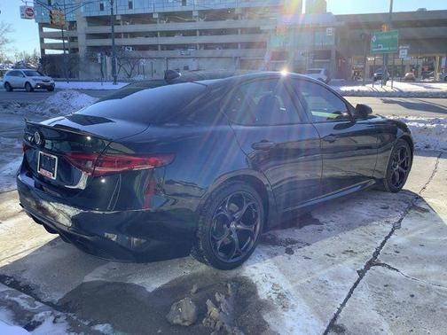 2023 Alfa Romeo Giulia Estrema AWD