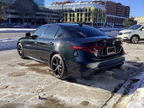 2023 Alfa Romeo Giulia Estrema AWD