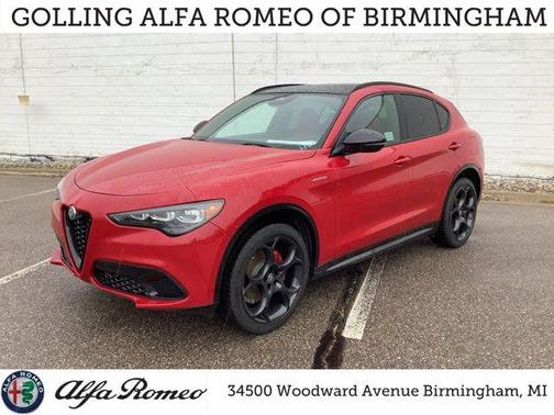 Alfa Rosso 2026 Alfa Romeo Stelvio Base