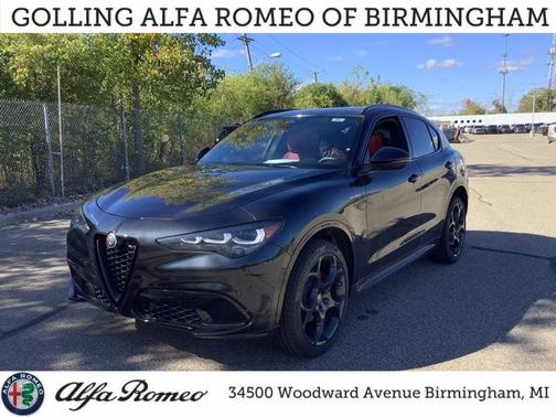 2025 Alfa Romeo Stelvio Sprint AWD