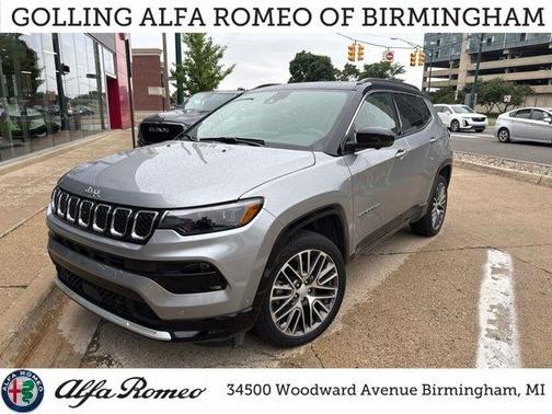 Billet Silver Metallic Clearcoat 2023 Jeep Compass Limited