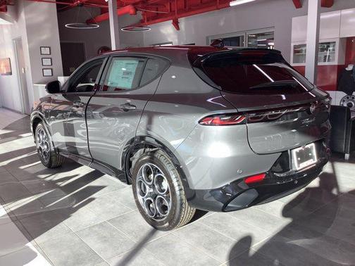 2026 Alfa Romeo Tonale Sprint