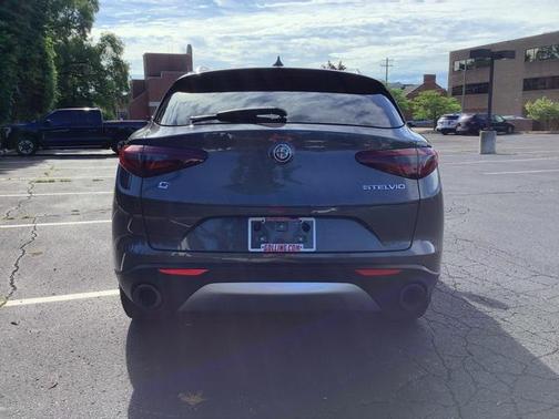 2018 Alfa Romeo Stelvio Ti