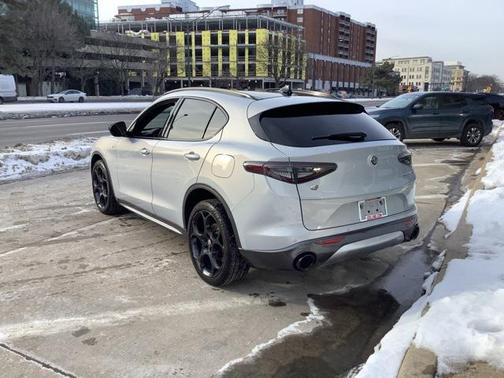 2024 Alfa Romeo Stelvio Ti