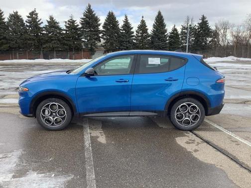 2025 Alfa Romeo Tonale EAWD