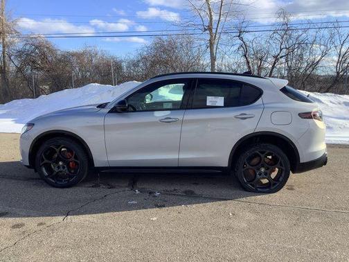 2026 Alfa Romeo Stelvio 