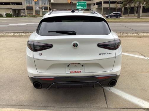 2025 Alfa Romeo Stelvio Sprint AWD