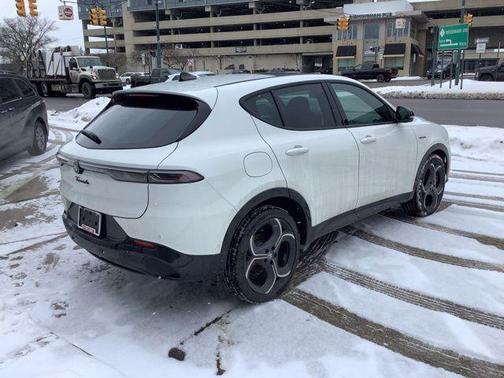 2026 Alfa Romeo Tonale Veloce