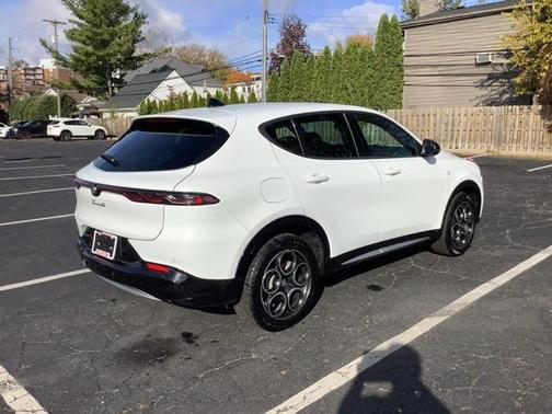 2024 Alfa Romeo Tonale Ti EAWD