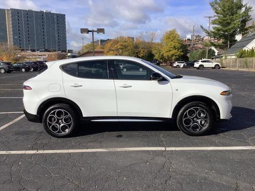 2024 Alfa Romeo Tonale Ti EAWD