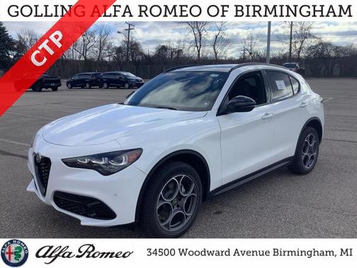 2025 Alfa Romeo Stelvio Sprint AWD